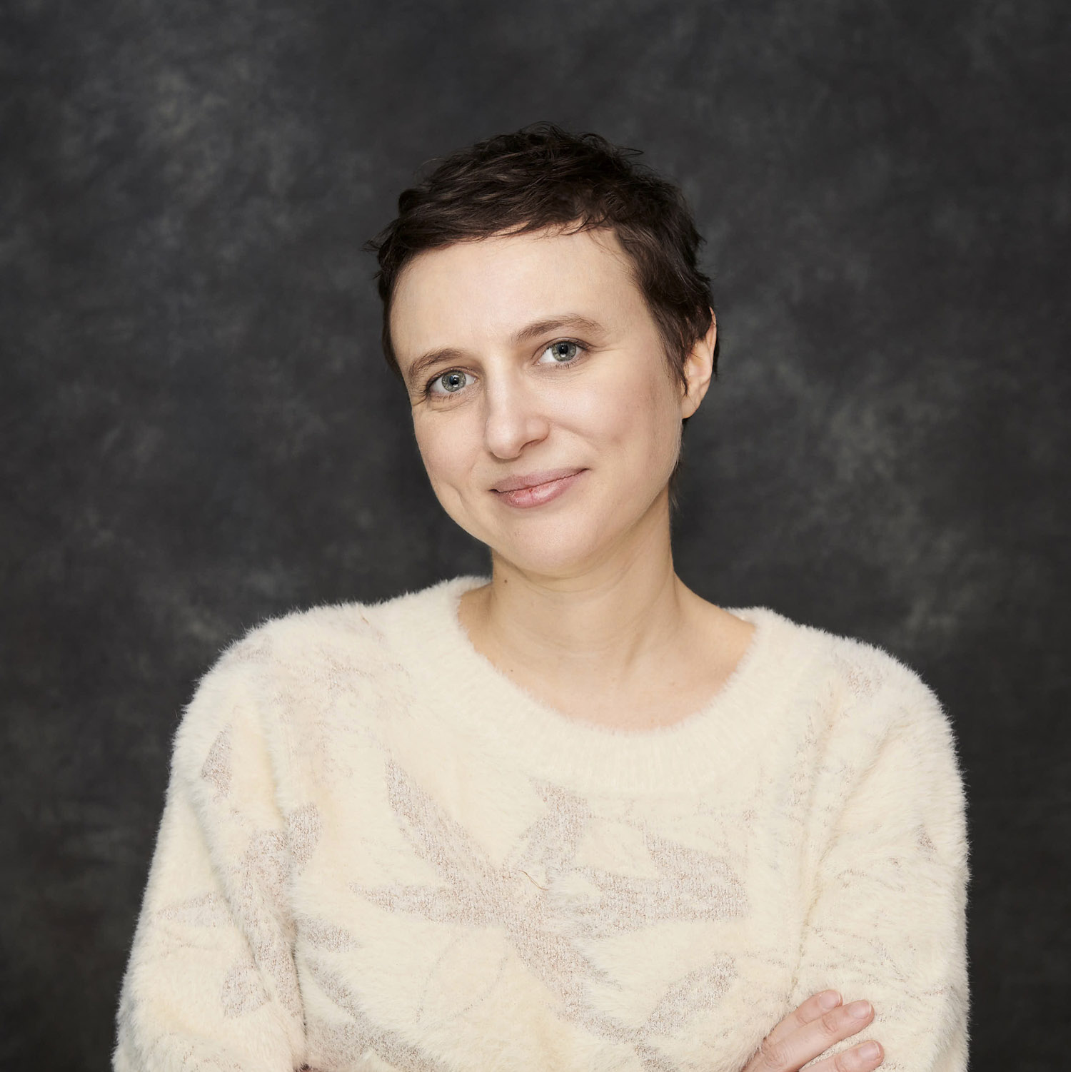 PEAU Léa Domenach photo by Damien Boisson-Berçu